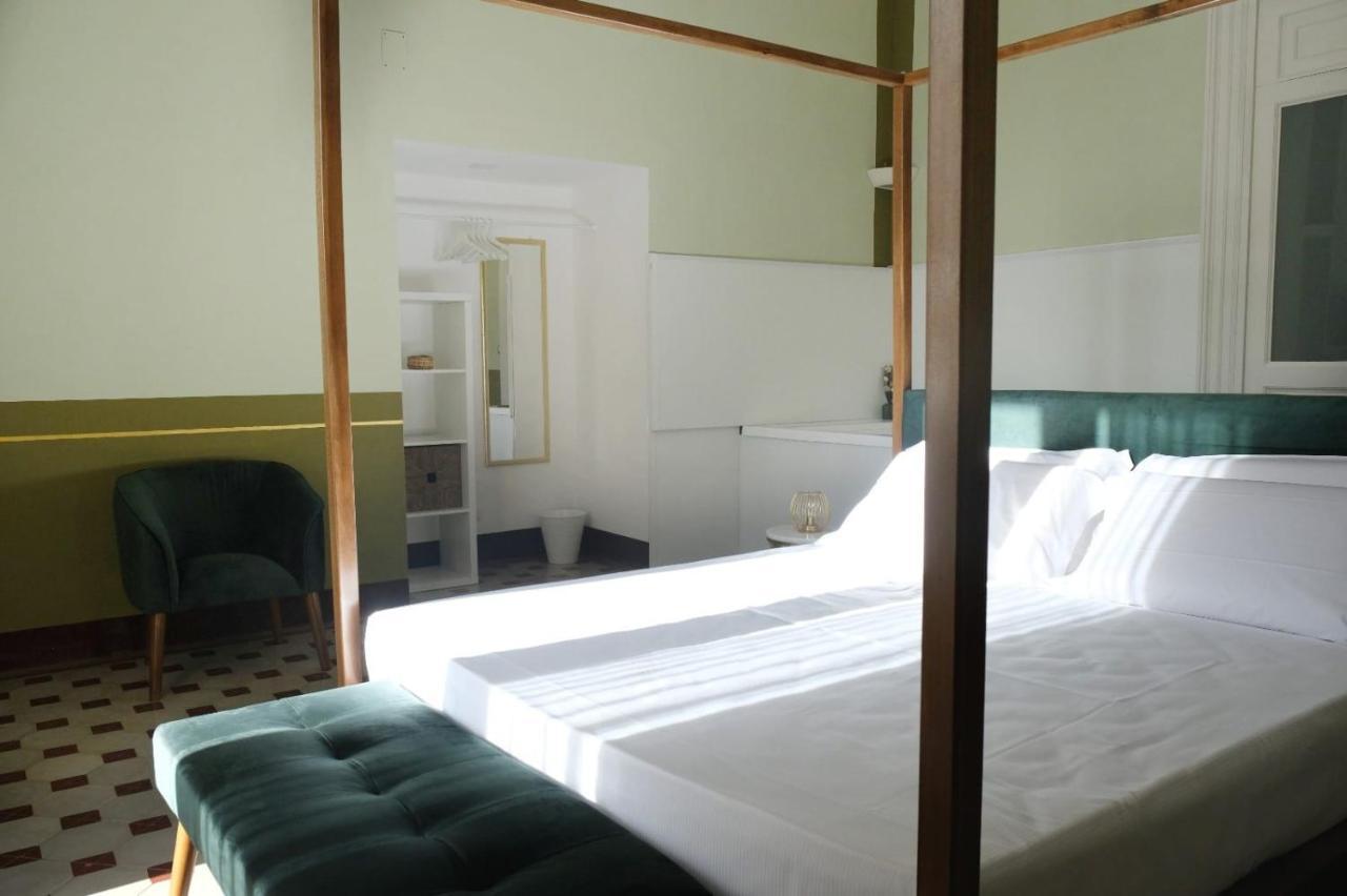 Toscano Palace Luxury Rooms カターニア エクステリア 写真