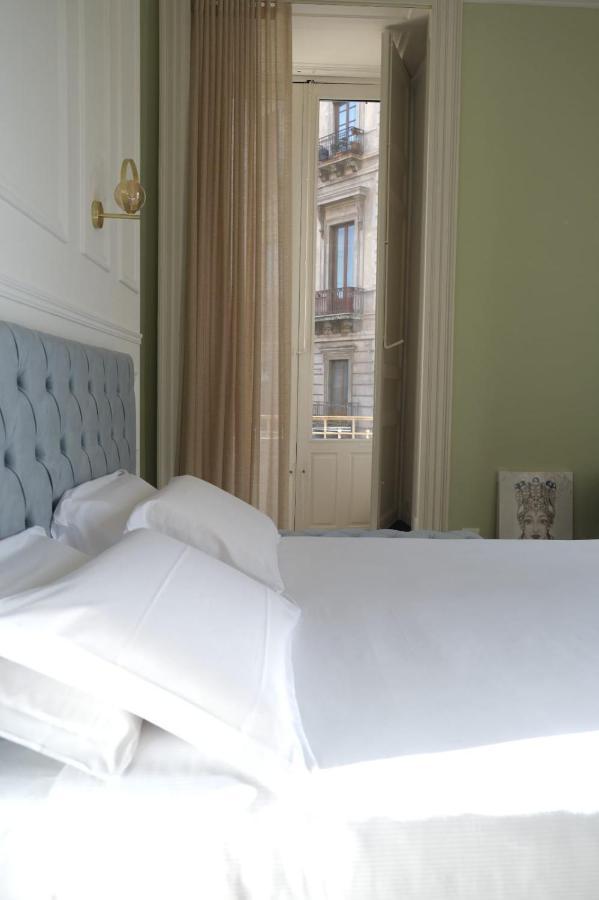 Toscano Palace Luxury Rooms カターニア エクステリア 写真