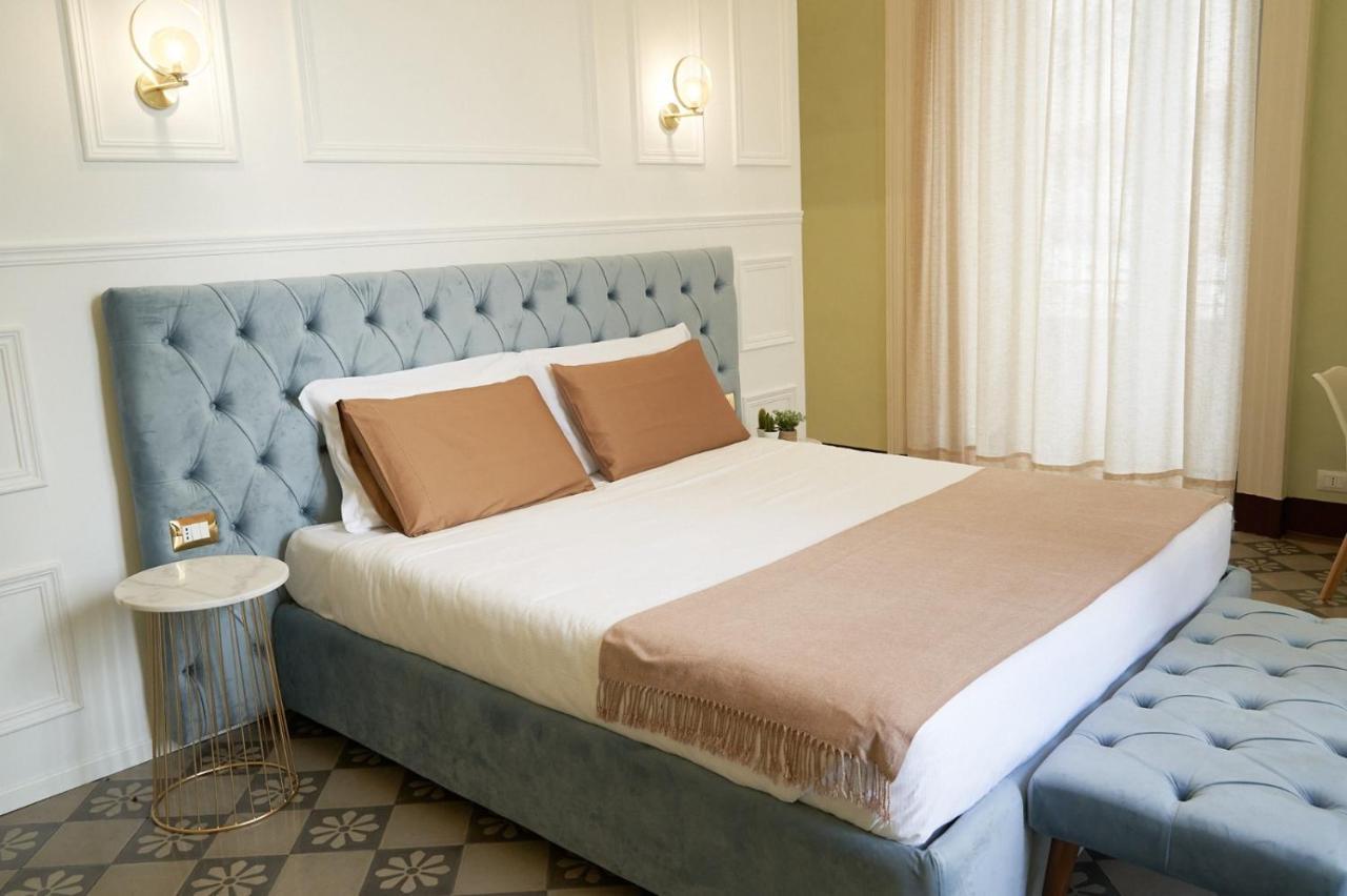 Toscano Palace Luxury Rooms カターニア エクステリア 写真