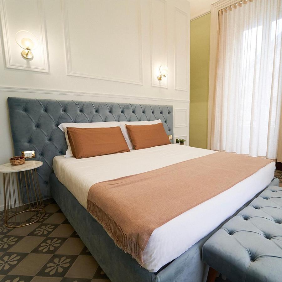 Toscano Palace Luxury Rooms カターニア エクステリア 写真