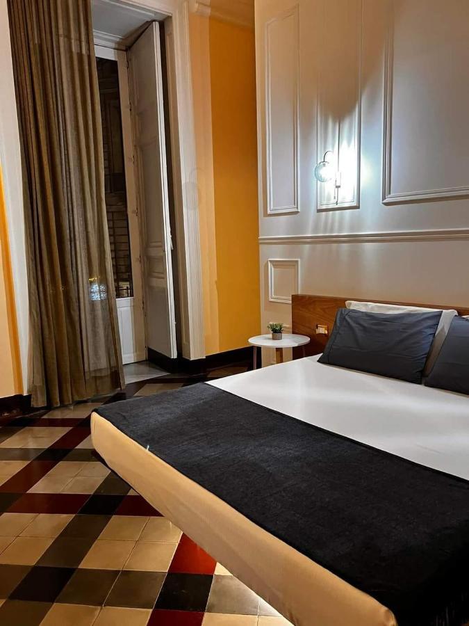Toscano Palace Luxury Rooms カターニア エクステリア 写真