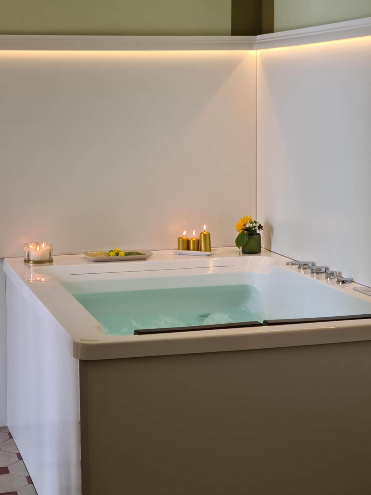 Toscano Palace Luxury Rooms カターニア エクステリア 写真