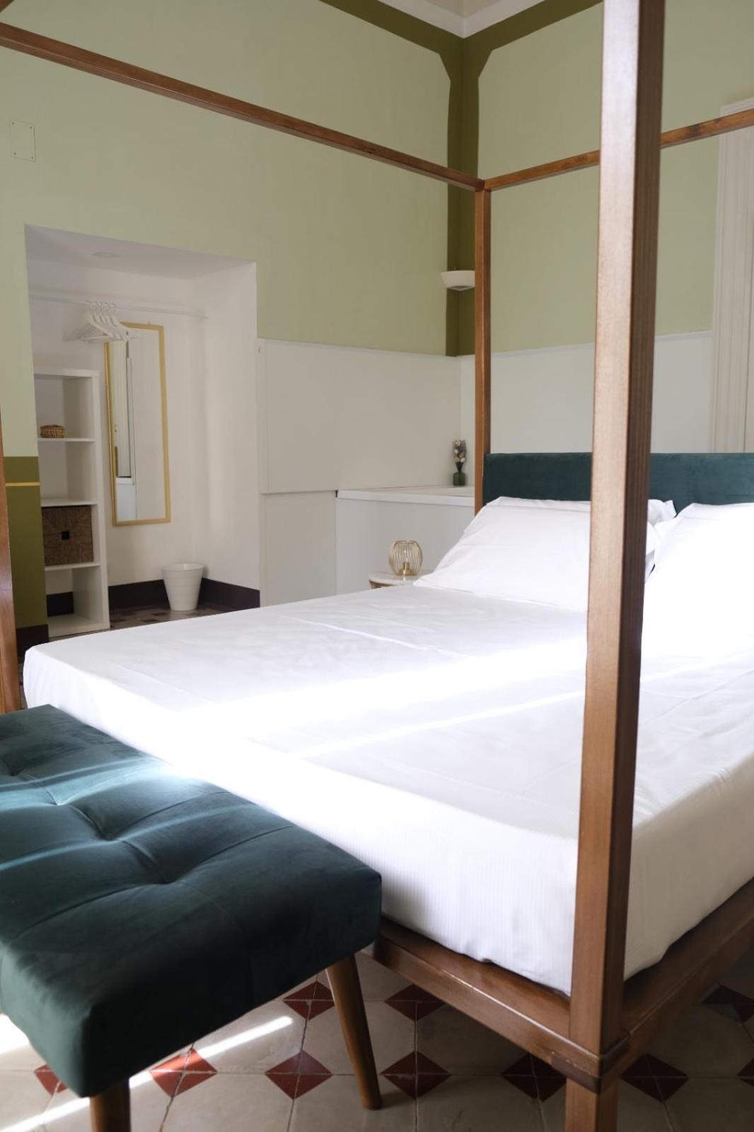 Toscano Palace Luxury Rooms カターニア エクステリア 写真